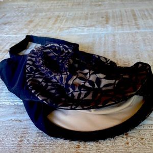 Lacy black underwire bra.